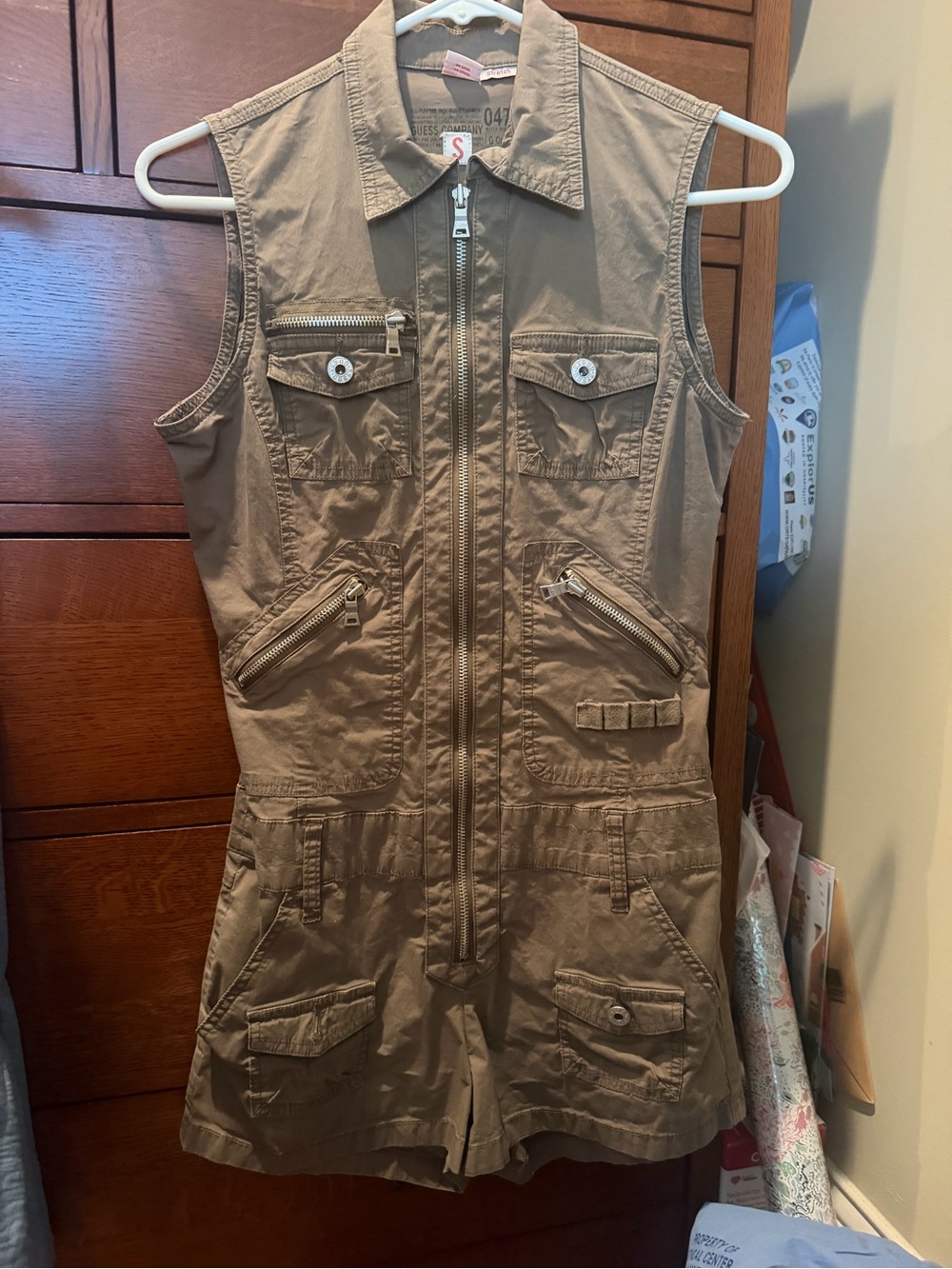Vintage Y2K Guess Sleeveless Utility one piece jumper/Romper